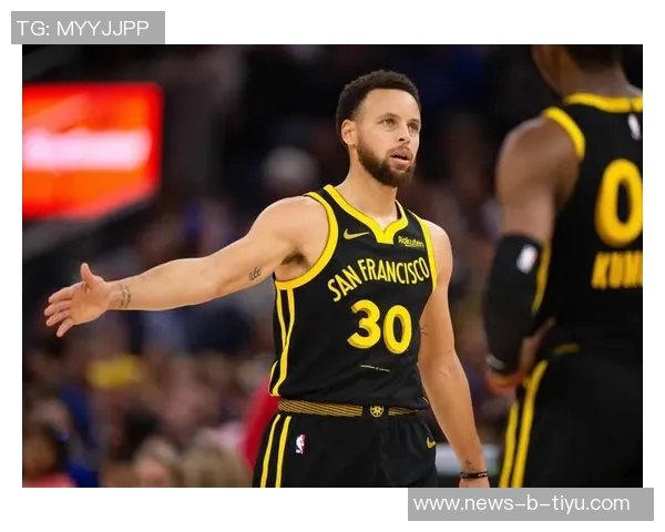 库里上半场表现分析7投3中三分命中率不佳正负值为负5如何影响比赛走势 库里上半场表现分析7投3中三分命中率不佳正负值为负5如何影响比赛走势