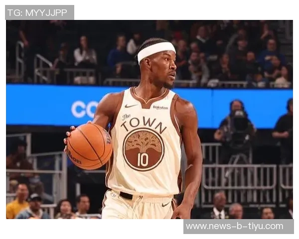 莱昂纳德赛后更衣室拒绝采访引发媒体热议与球迷关注 莱昂纳德赛后更衣室拒绝采访引发媒体热议与球迷关注